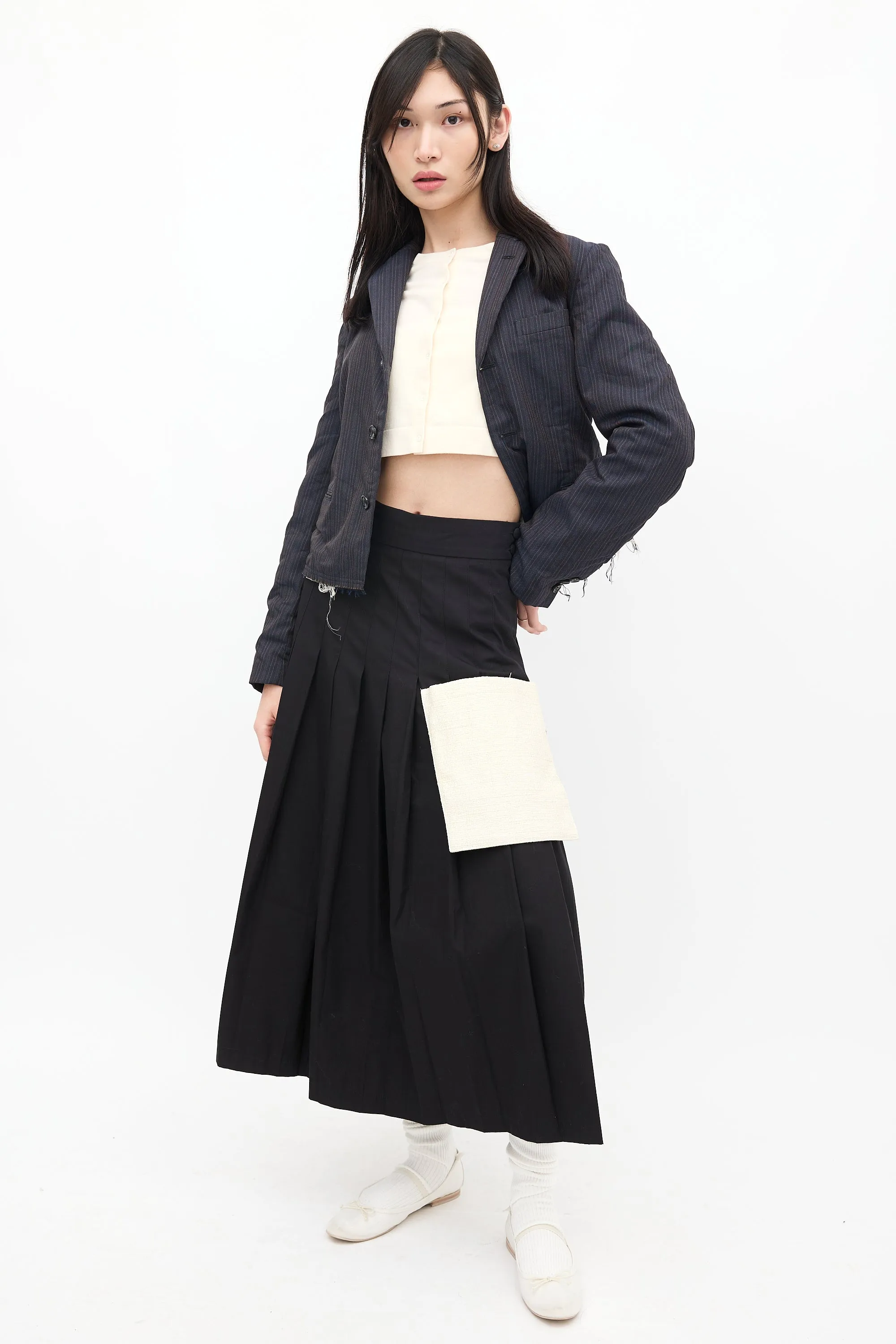 Black & Begie Pleated Pocket Skirt