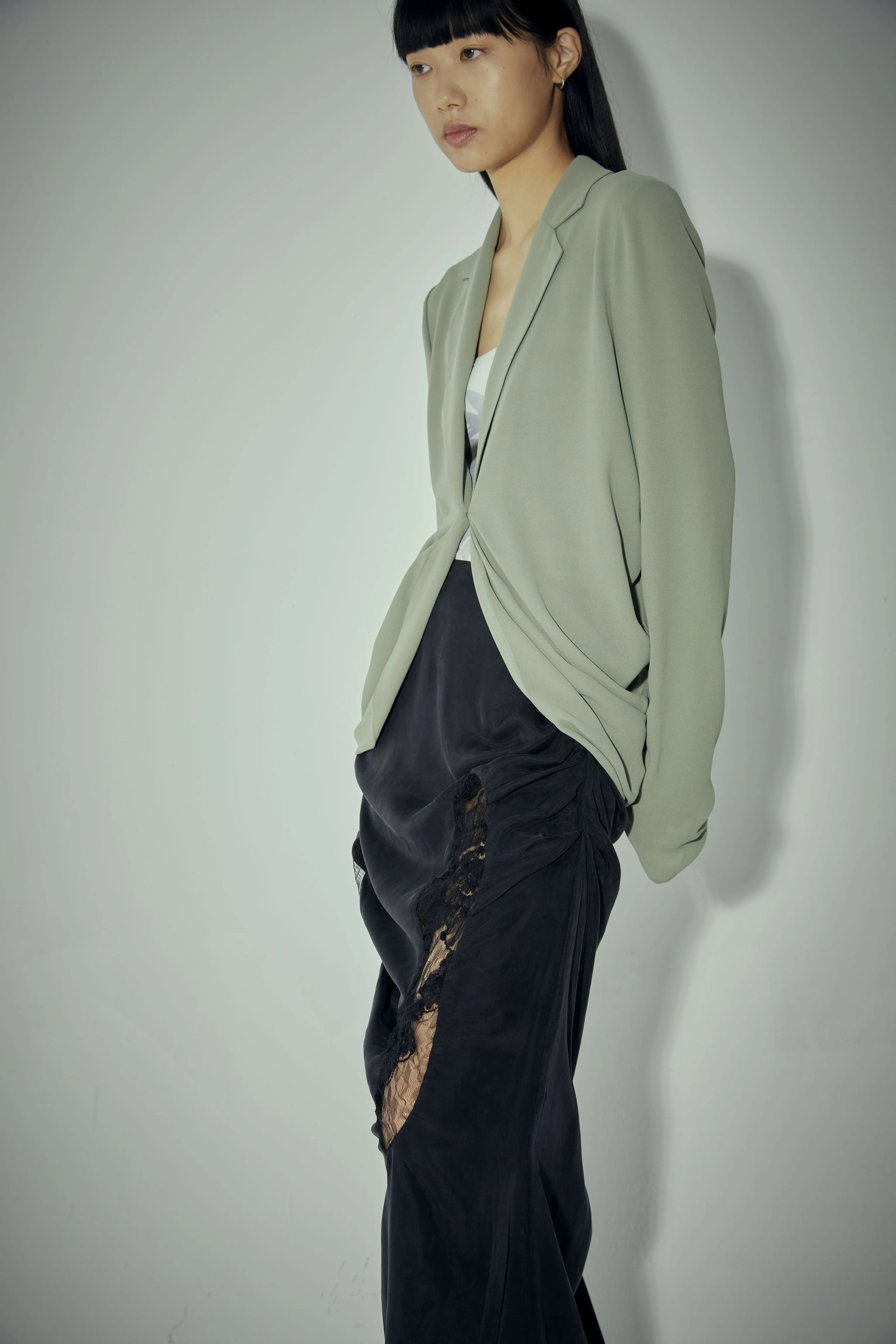Knee Hollow Pleated Skirt