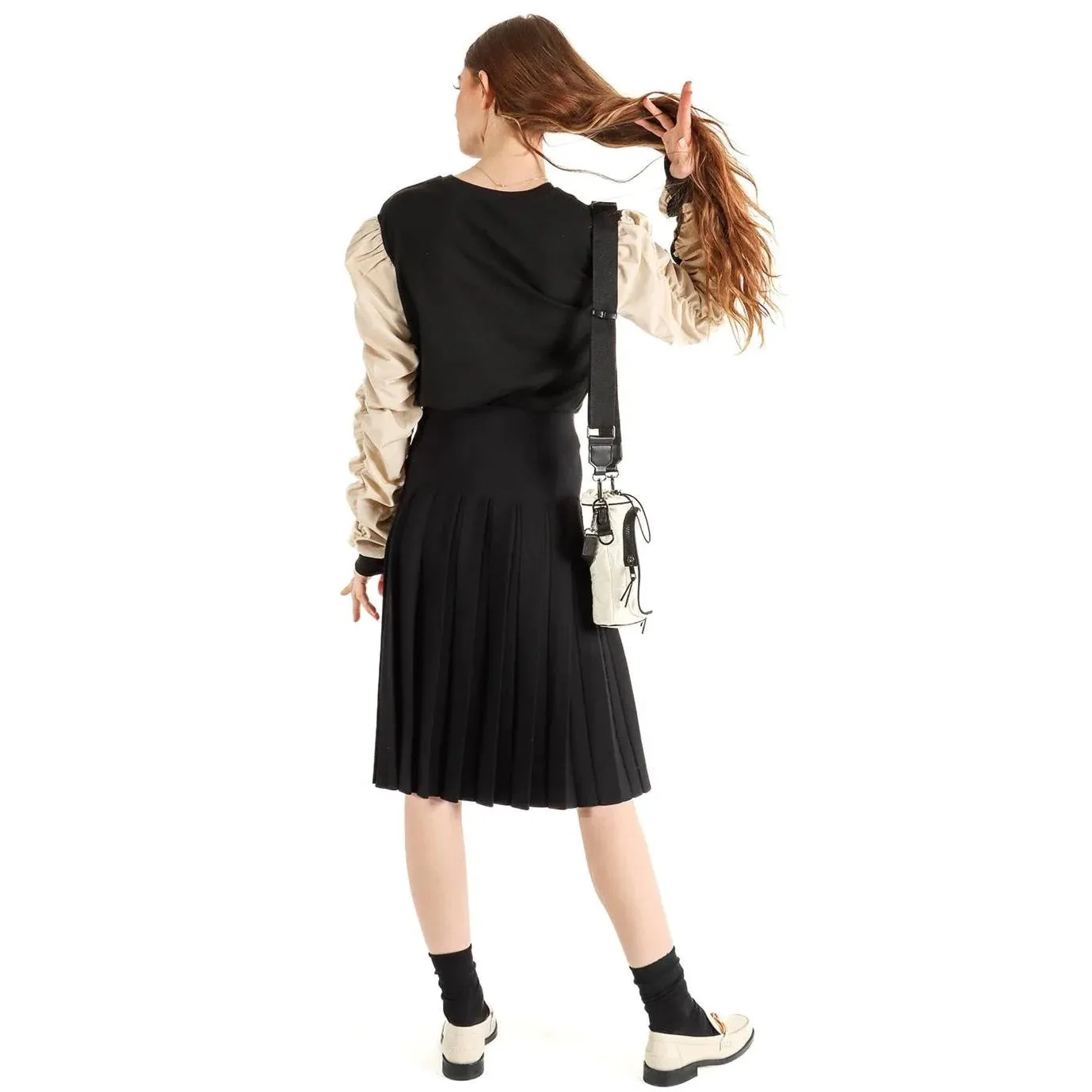 Ladies Pleated Knit Skirt, BGDK